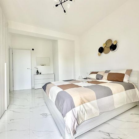 レーザCasa La Rosaアパートメント エクステリア 写真
